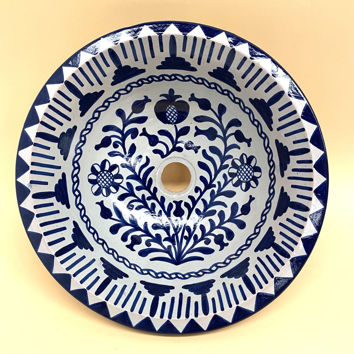 Arab washbasins
