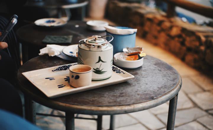 ¿Cuáles son las teterías de granada más encantadoras?