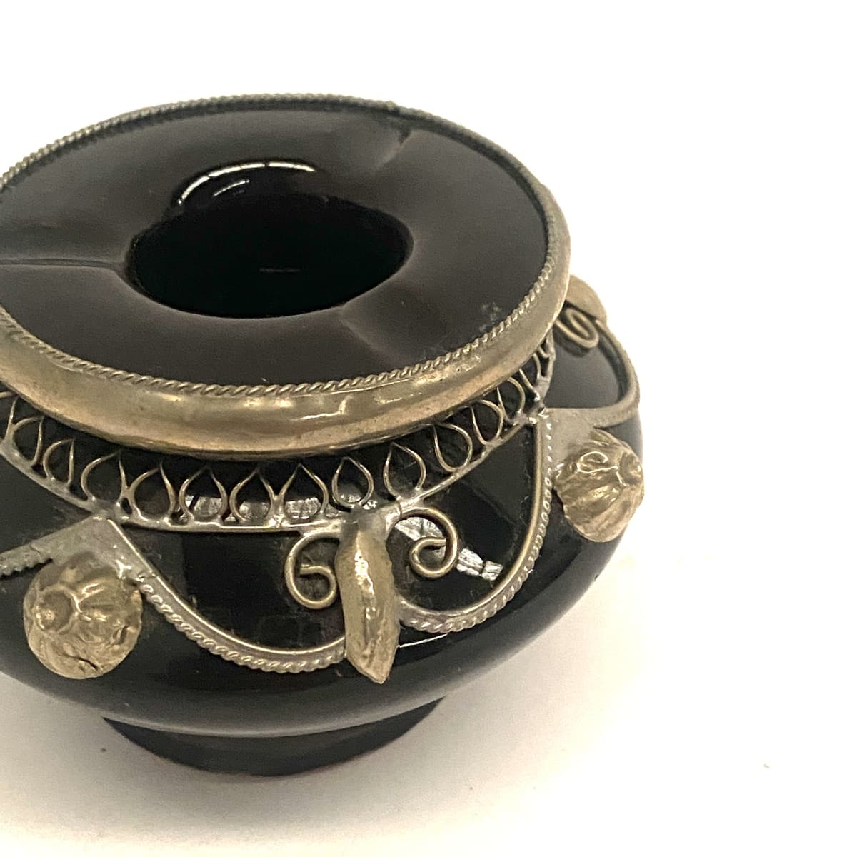 Moroccan ceramic ashtray with nickel silver