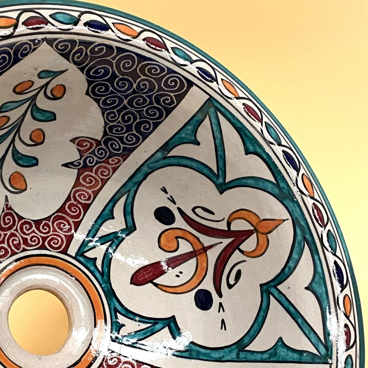 Arabic floral ceramic washbasin 35cm