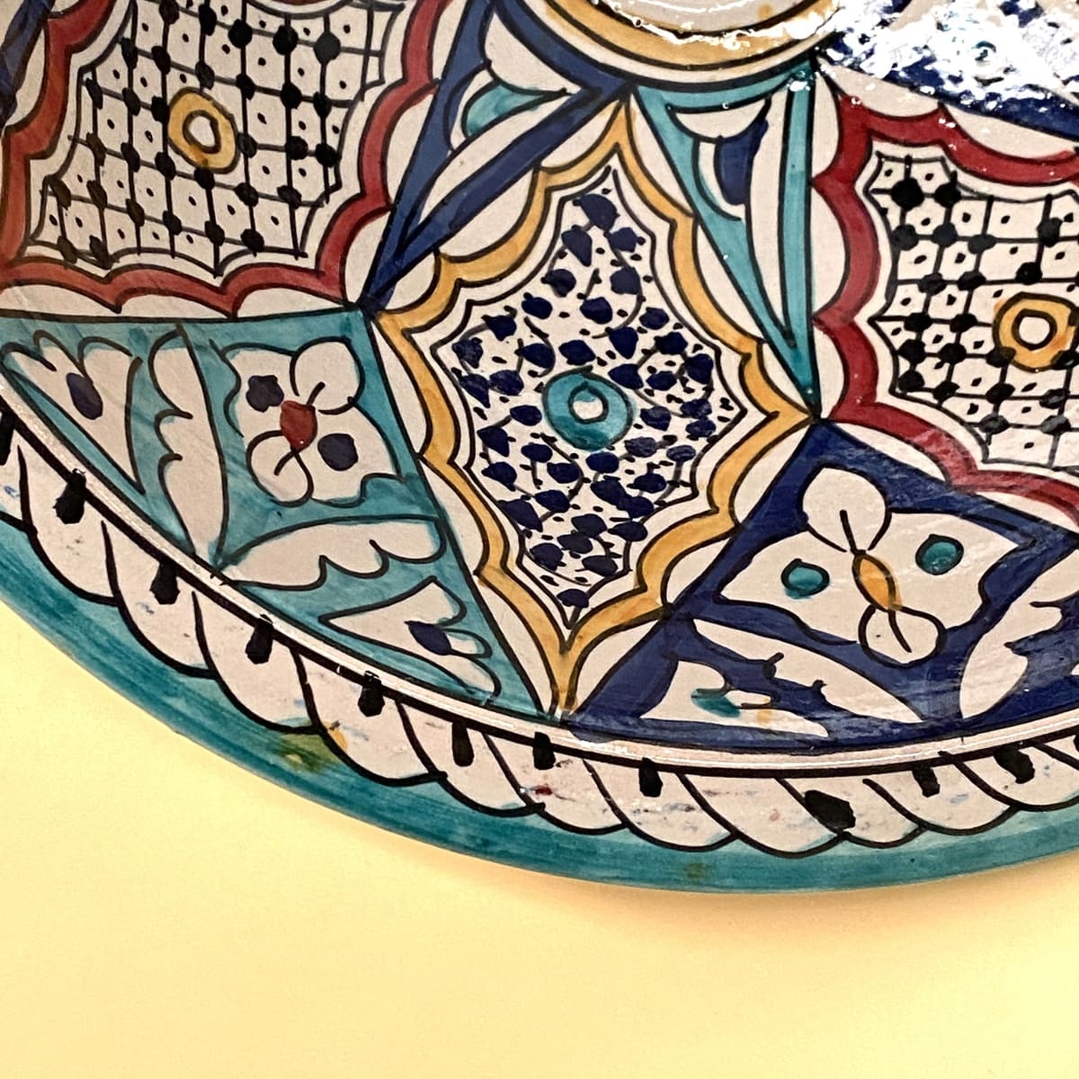 Arabic multicolor ceramic washbasin 40cm