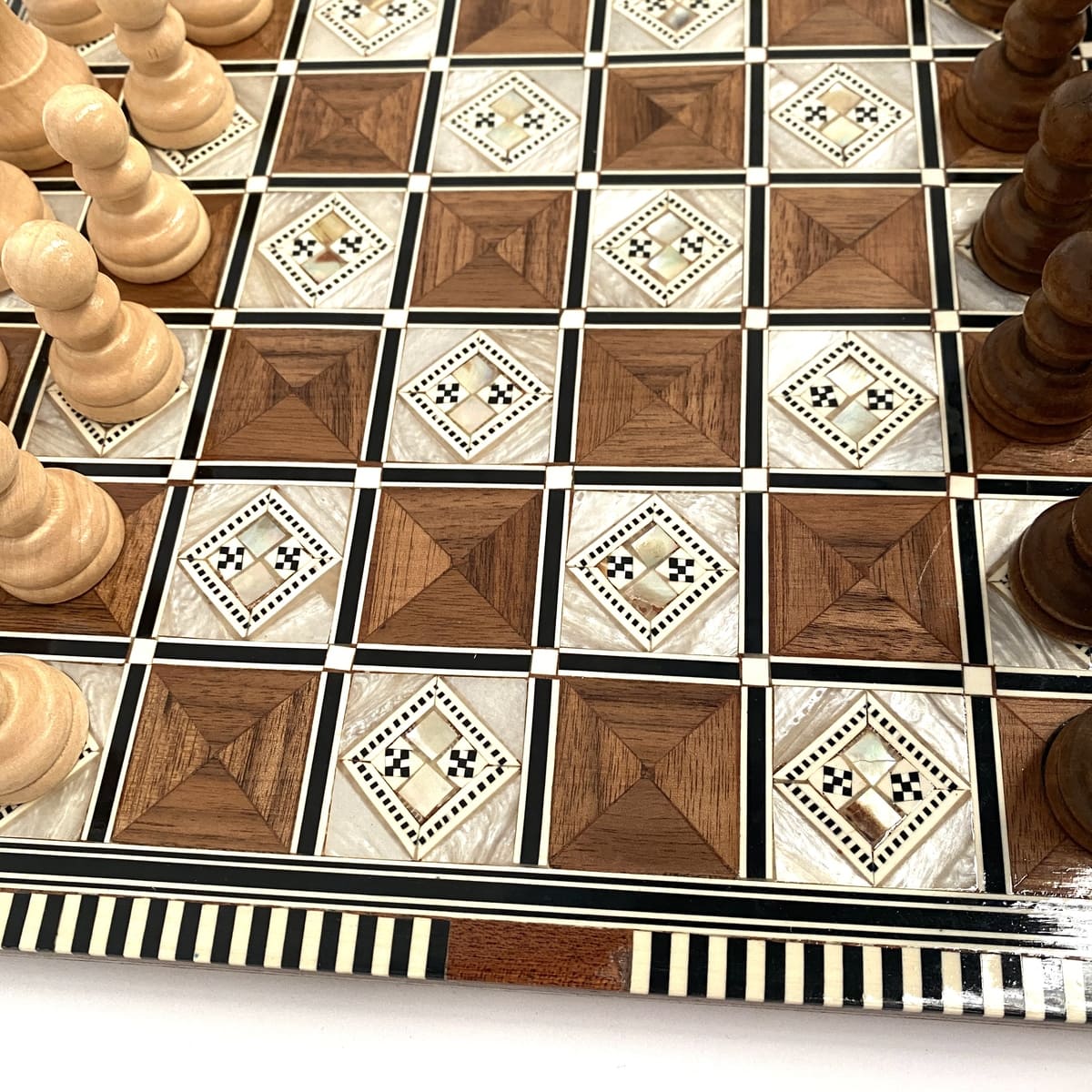 Handmade inlay and wood chess 30x30