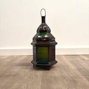 farol árabe hexagonal multicolor escena